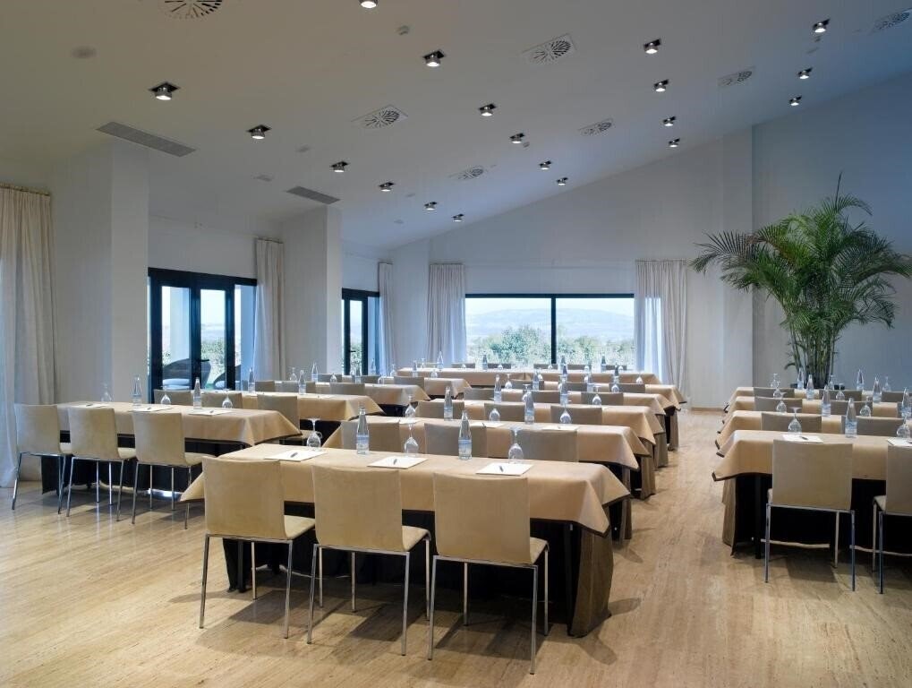 Изображение Parador De Antequera 4*