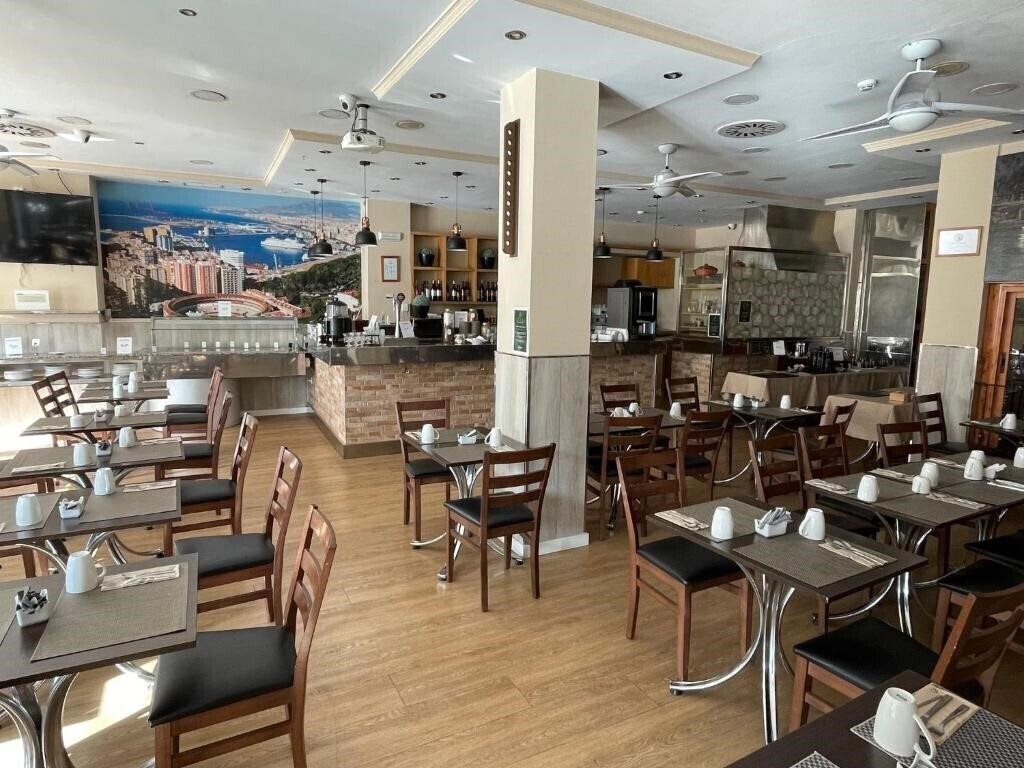 Фотография Sercotel Tribuna Malaga (ex. Tribuna Malaguena) 3*