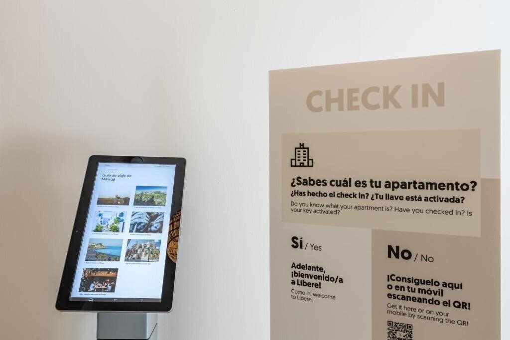 Imaginea Apartamentos Libere Malaga Teatro Romano 4*