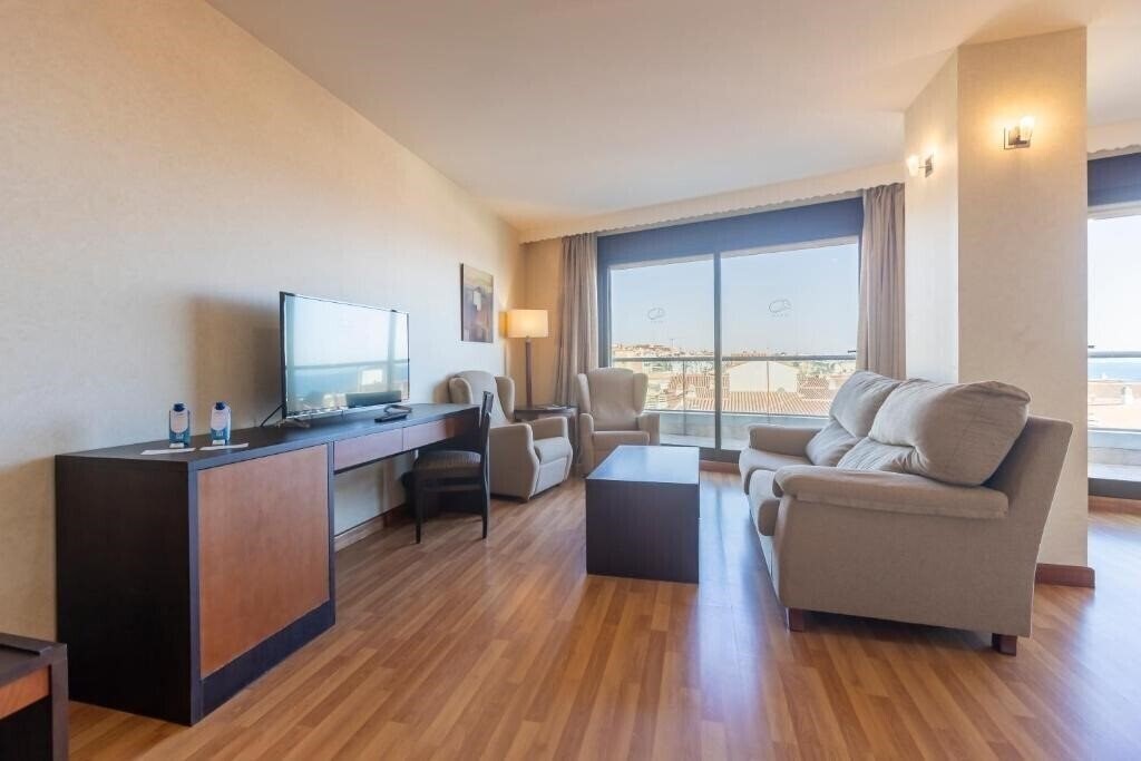 Imaginea Hotel Moon Dreams Calabahia (ex. Cala Bahia, Soho Boutique Cala Bahia) 4*