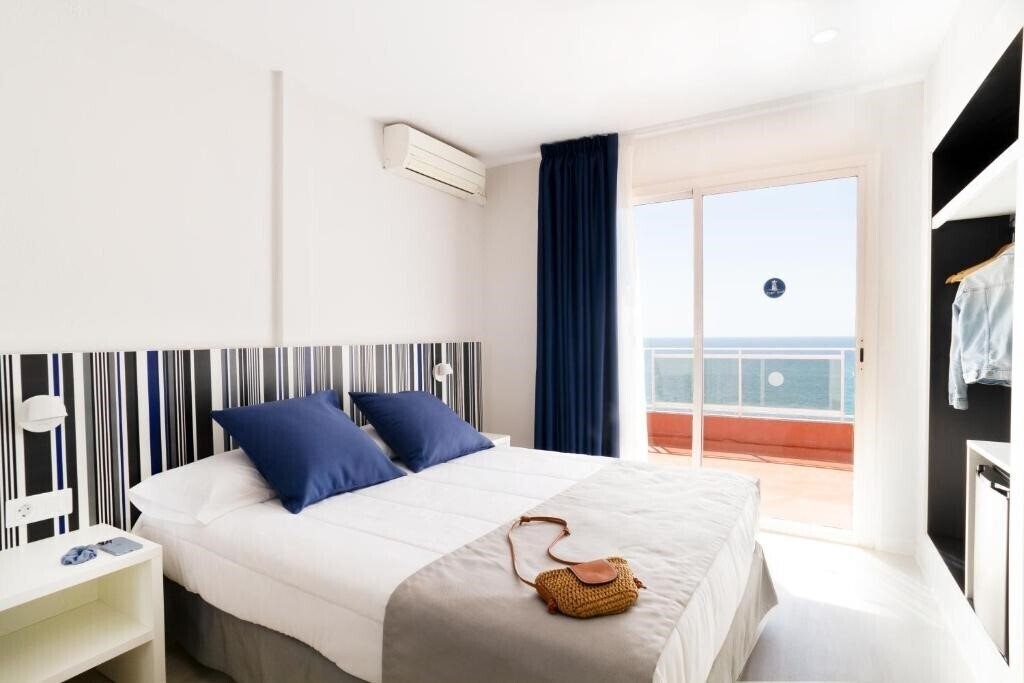 Отель Sorra D'Or 3*