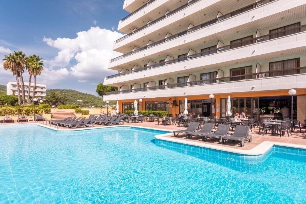 Изображение Tropic Park 4*
