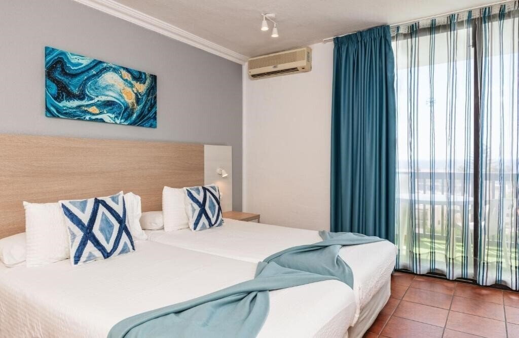 Fotografii New Folias 3*