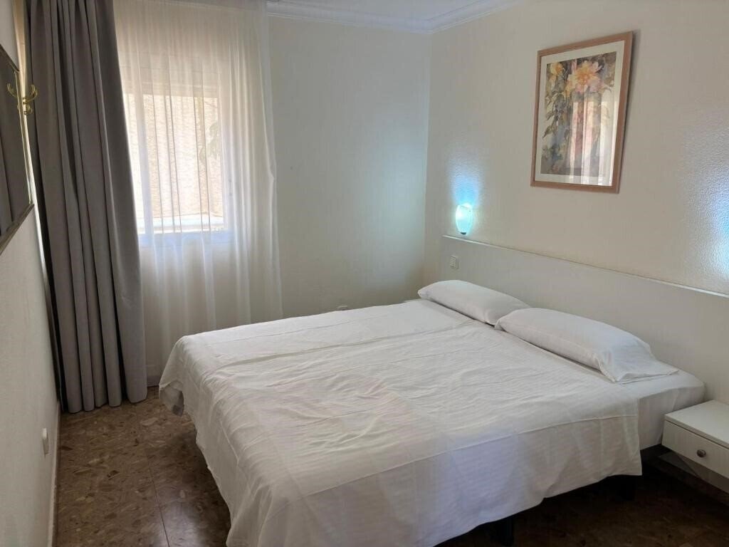 Fotografii Atlantic Beach Club 2*