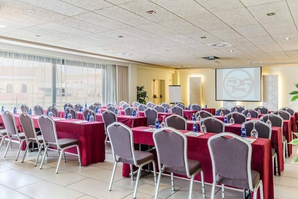 Изображение Hotel 525 4*