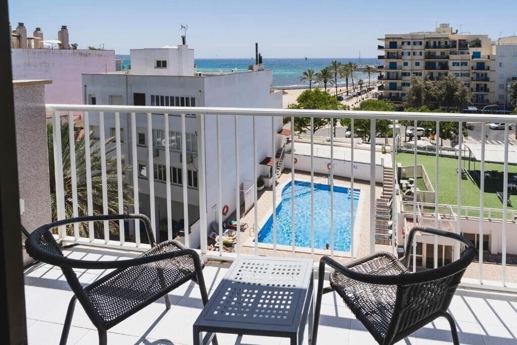 Hotel Amic Miraflores 3*