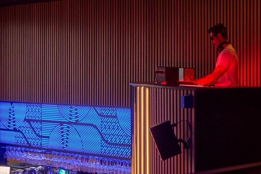 Изображение Neptuno 3*