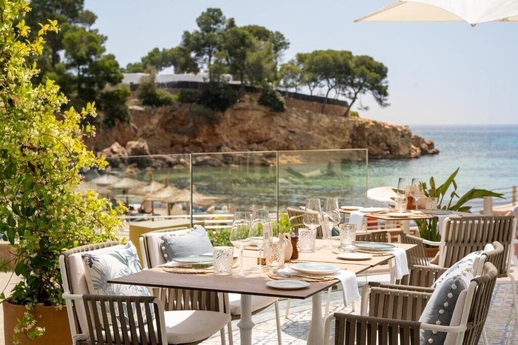 Imaginea Iberostar Grand Hotel Portals Nous 5*