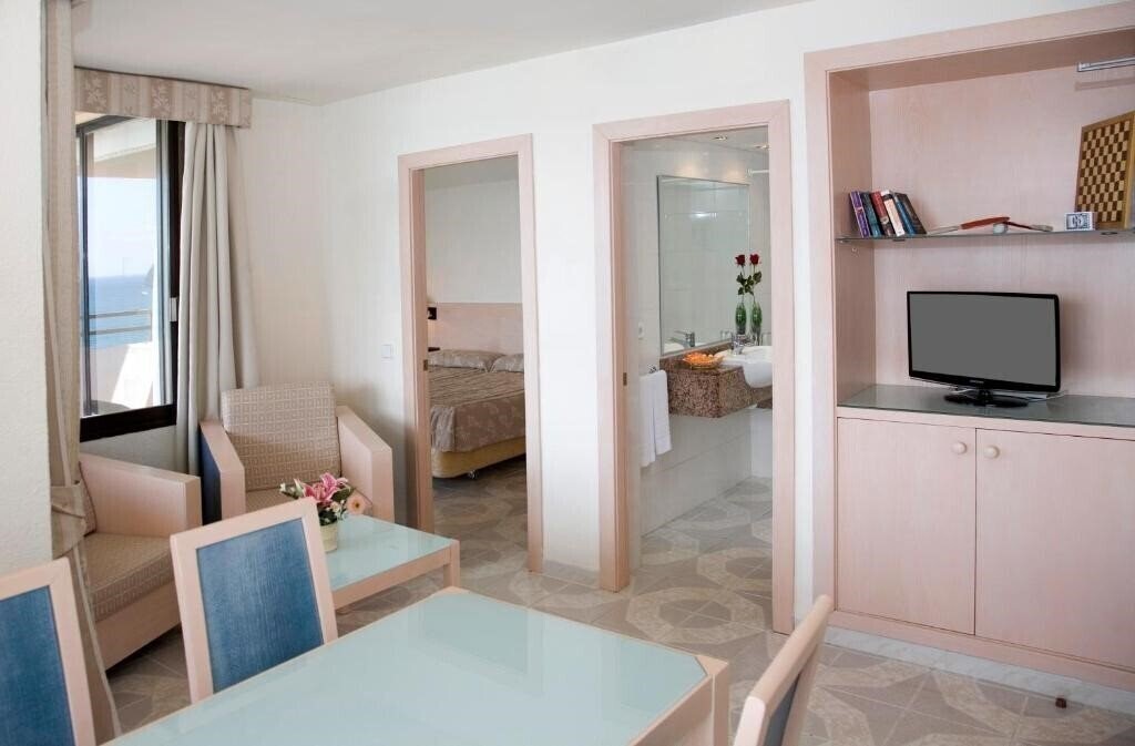 Imaginea Trh Jardin Del Mar Beach Hotel 3*