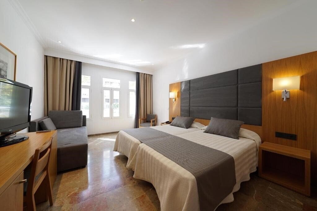 Imaginea Hotel Armadams 4*