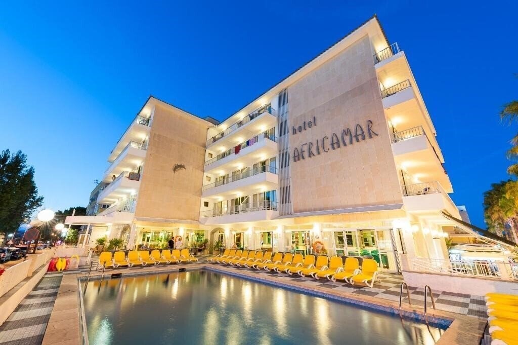 Отель Africamar Aparthotel 3*