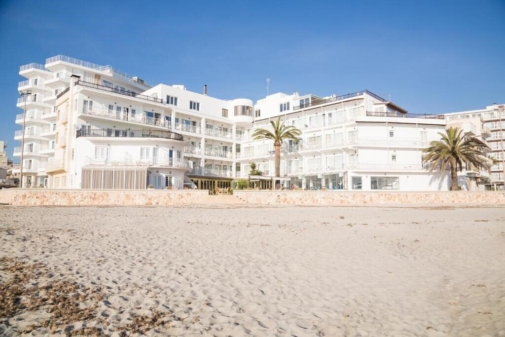 Hotel Club S'Illot 3*