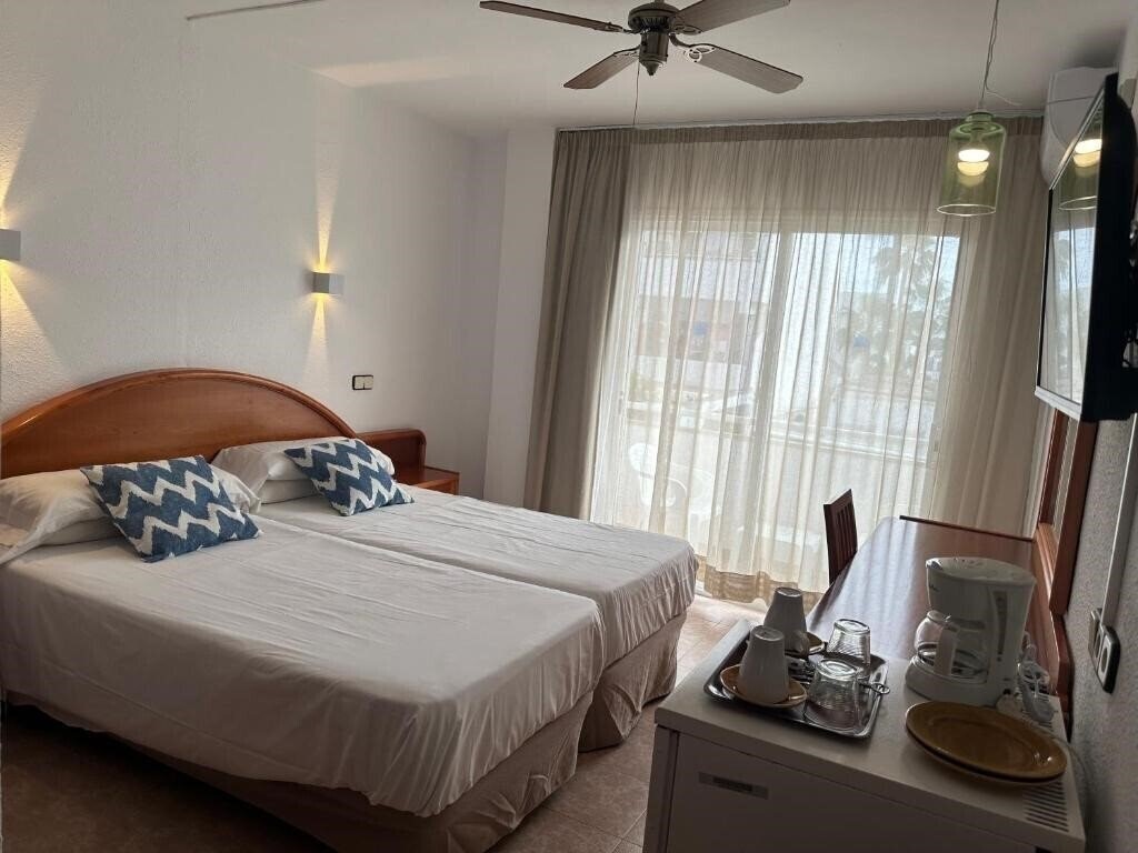 Изображение De La Caravel.La 1*