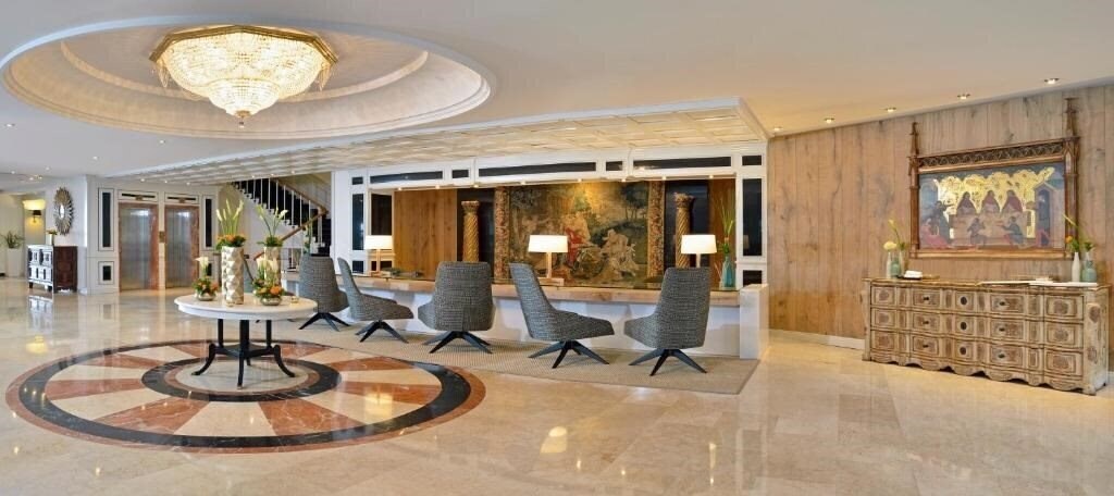 Fotografii Gran Melia Victoria 5*