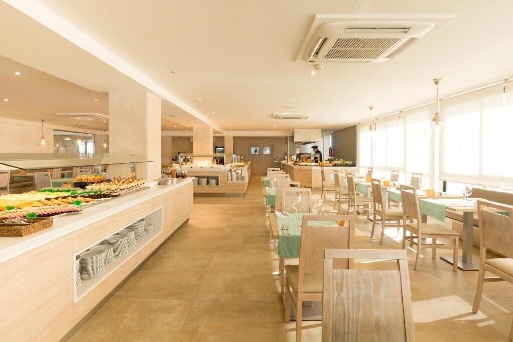 Картинка HSM Regana 4*