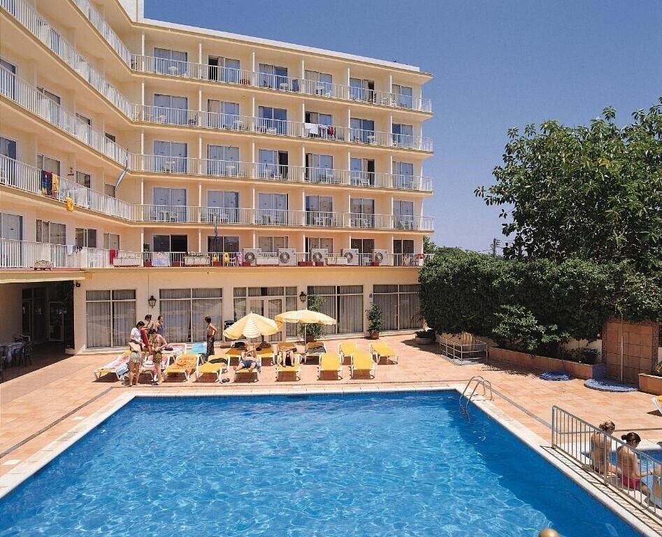 Hotel Alua Linda (ex. Roc Linda) 3*