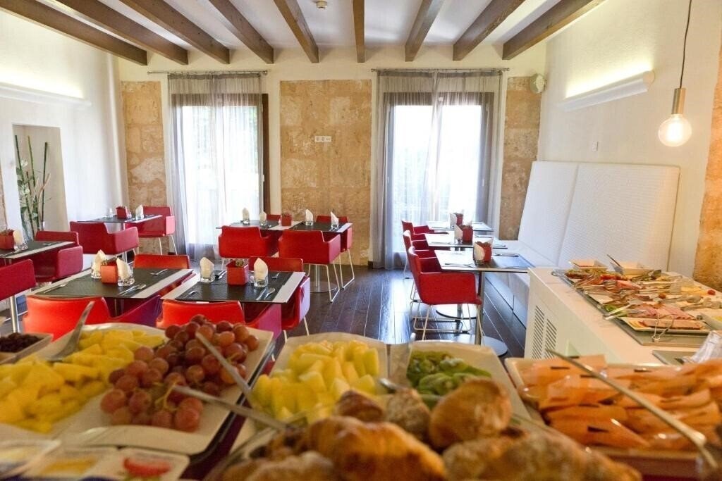 Imaginea Urban Santa Clara 4*