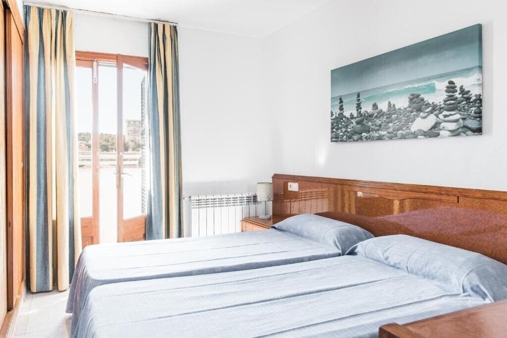 Фото Balear Beach 1*