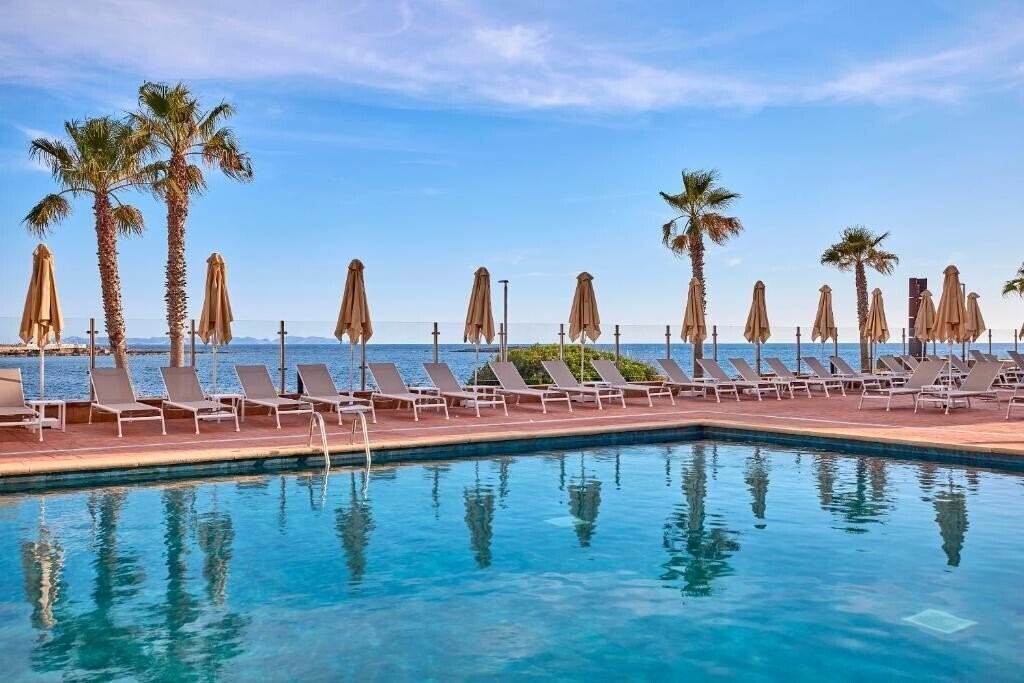 Фото Universal Hotel Romantica 3*