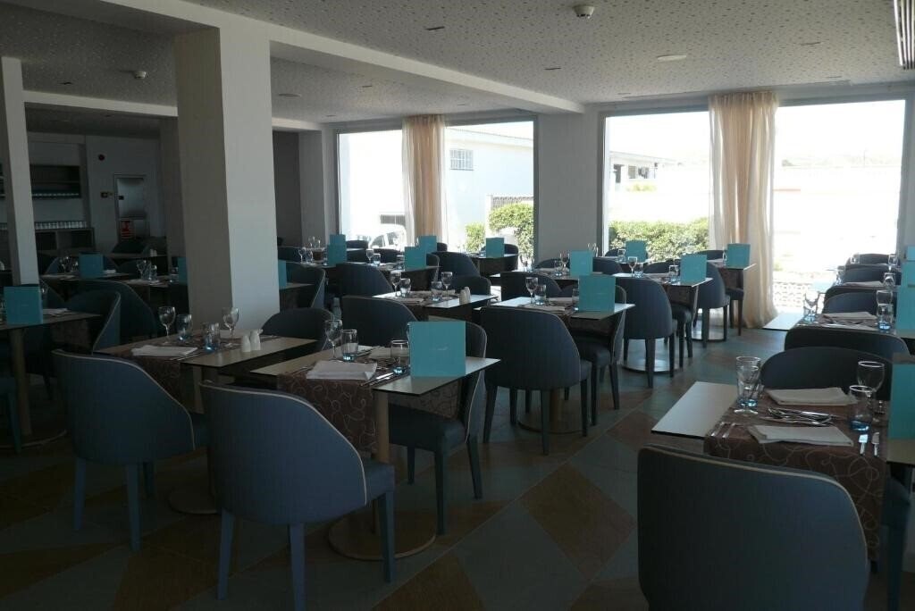 Картинка Serrano Mar Azul 4*