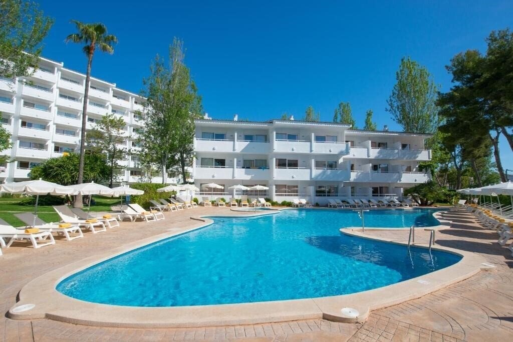 Imaginea Iberostar Ciudad Blanca 4*