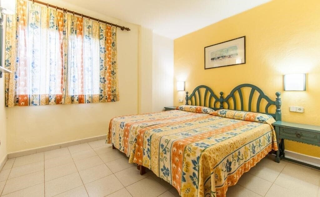 Фото Blue Sea Es Bolero 4*