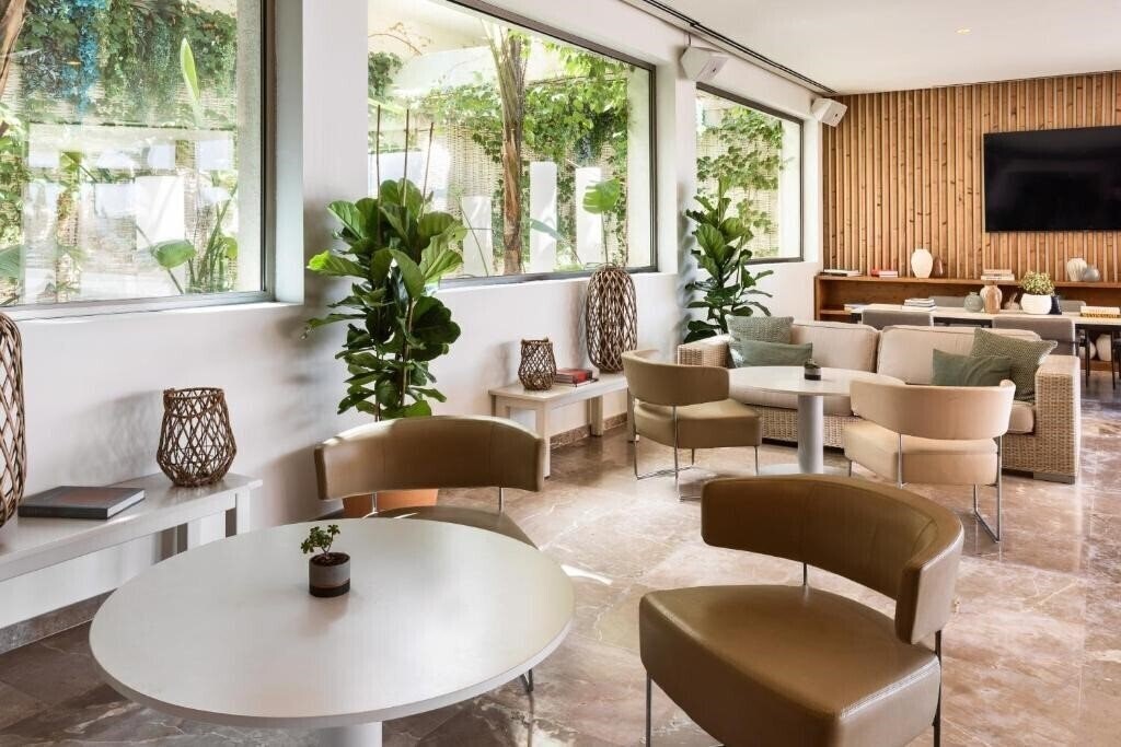 Фотография Melia South Beach (ex.  Me Mallorca) 4*