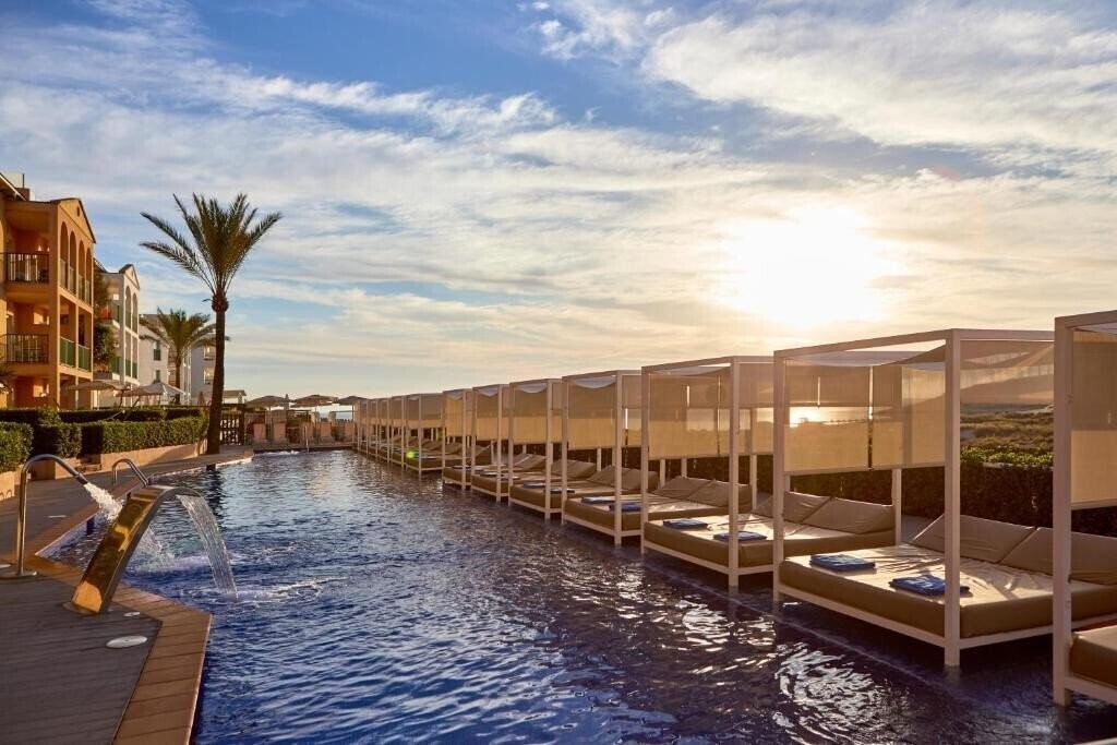 Фотография Zafiro Cala Mesquida 4*