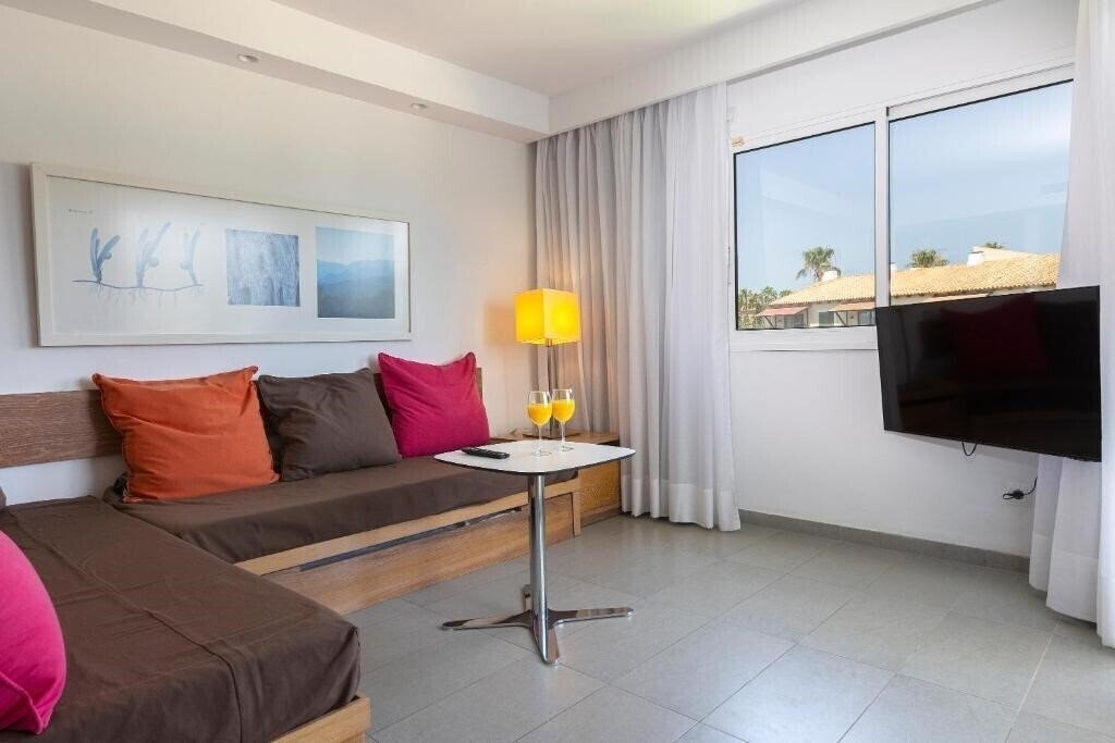 Fotografii Hipotels Cala Bona Club 4*