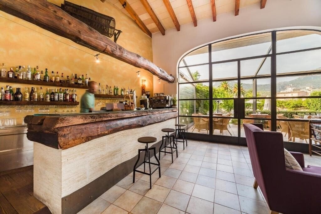 Фотография Ca L Bisbe 4*