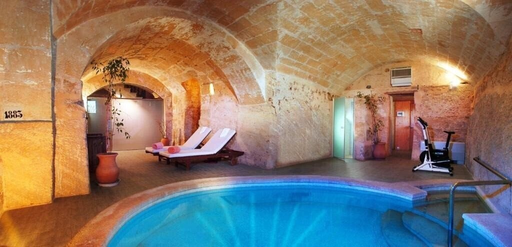 Imaginea Casal Santa Eulalia 4*