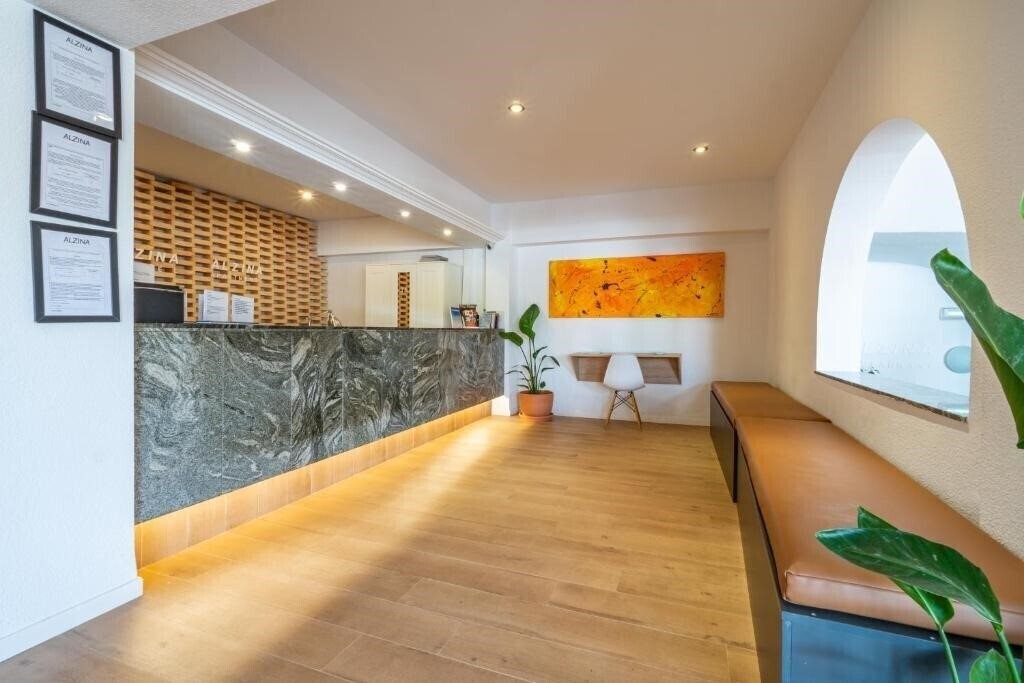 Fotografie Hostal Alcina 1*