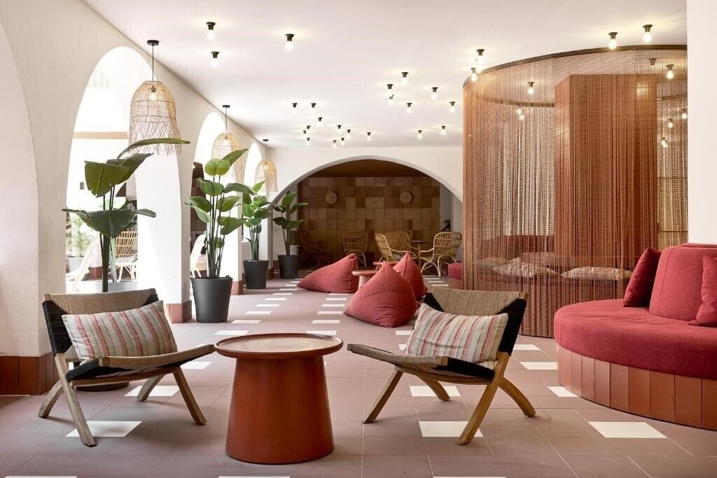 Hotel Tent Bahia de Palma (ex. Pinero Bahia Park) 3*