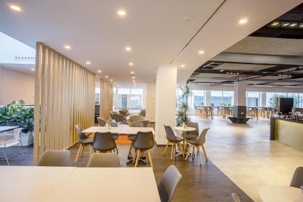 Картинка Planet One 3*