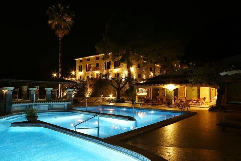 Imaginea Monnaber Nou Finca Hotel & SPA 4*