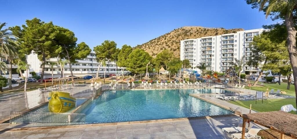 Hotel BelleVue Club 3*