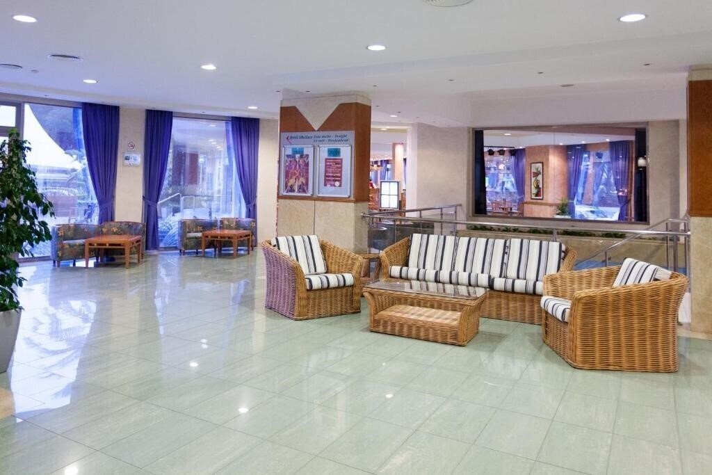 Imaginea Hotel Obelisco 4*