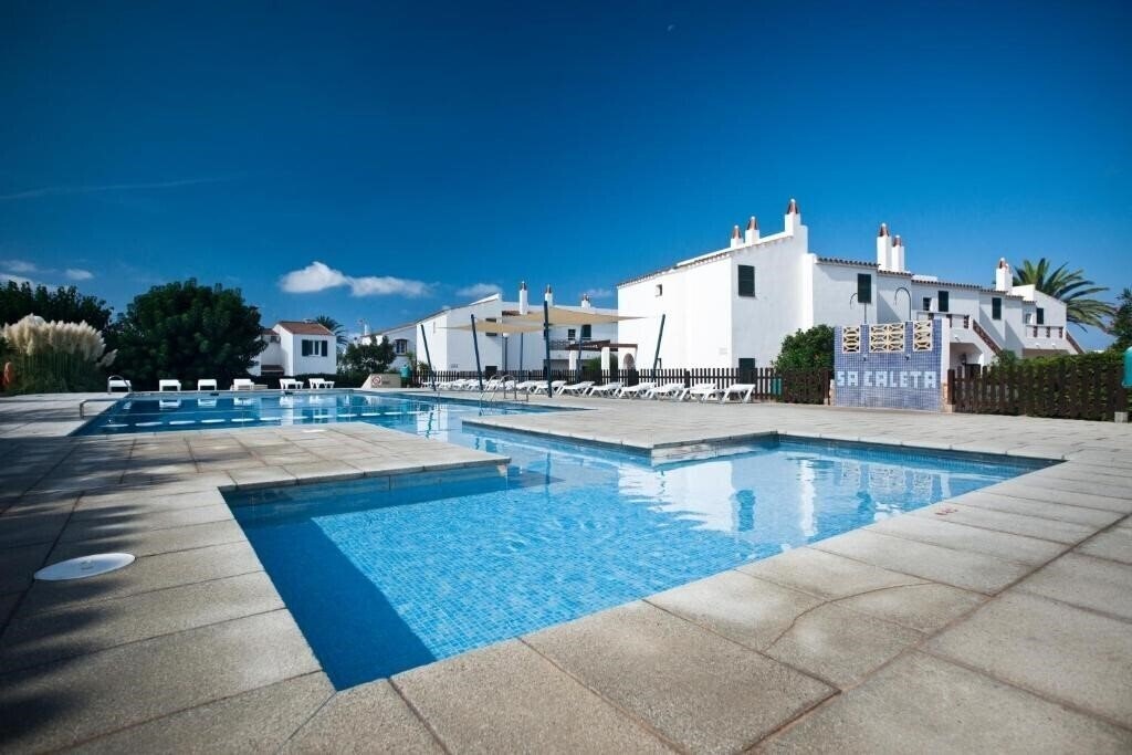 Hotel Sa Caleta 1*