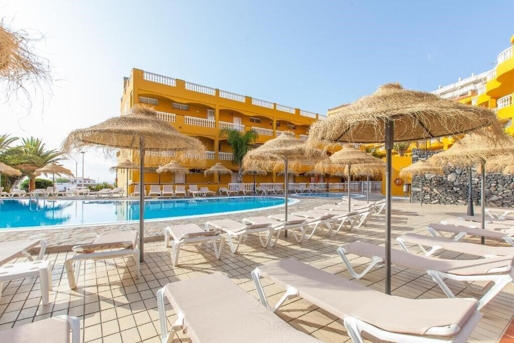 Imaginea El Marques Palace 4*