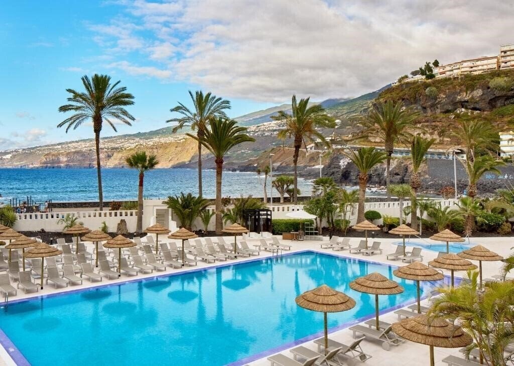 Hotel Melia Costa Atlantis 4*