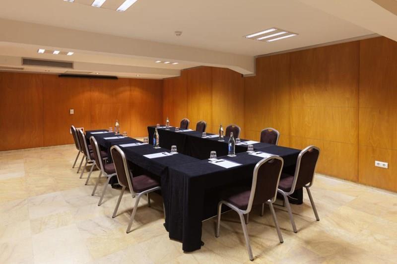 Imaginea Barcelo Santa Cruz Contemporaneo 3*