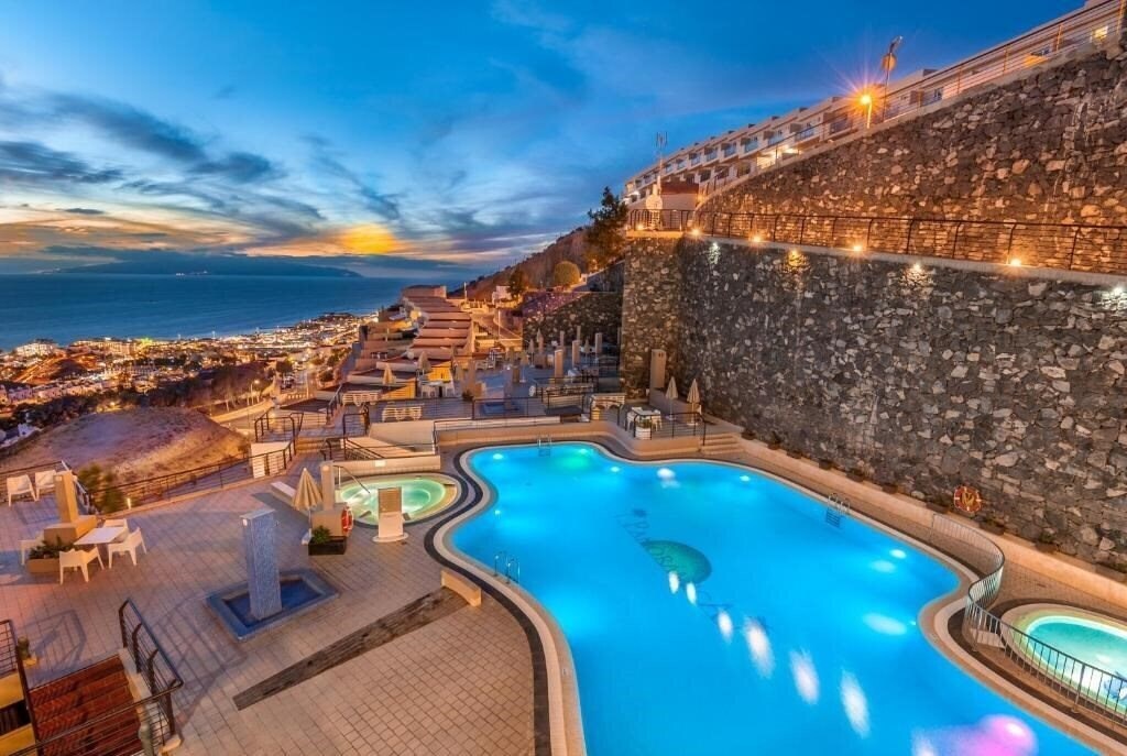 Hotel Panoramica Heights 3*