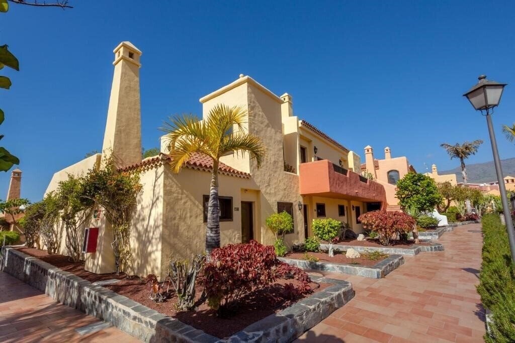 Imaginea Dream Villa Tagoro 4*