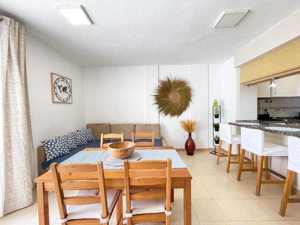 Imaginea Alondras Park Apts 2*