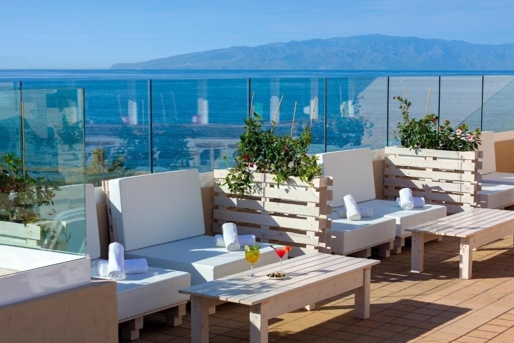 Hotel Dragos Del Sur 3*