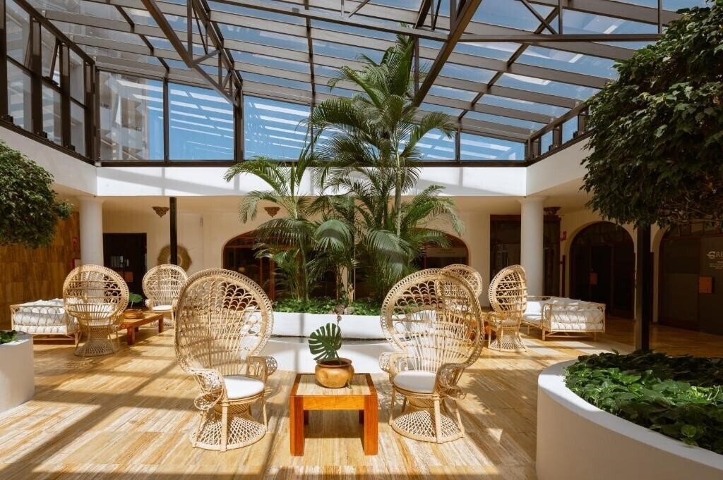Imaginea Maritim Hotel Tenerife 4*