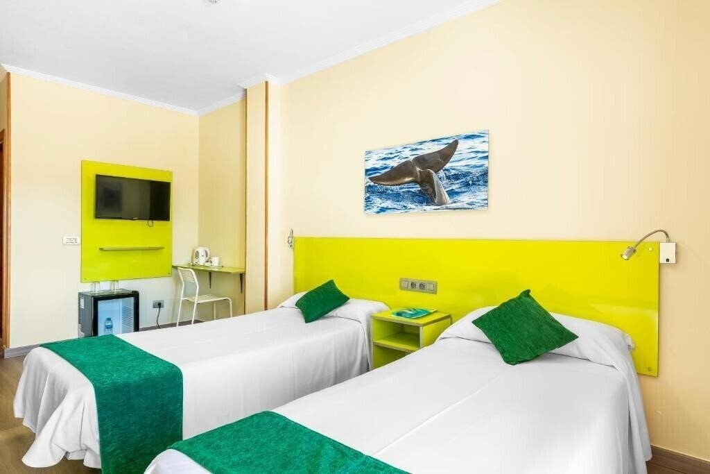 Imaginea Andrea'S 2*