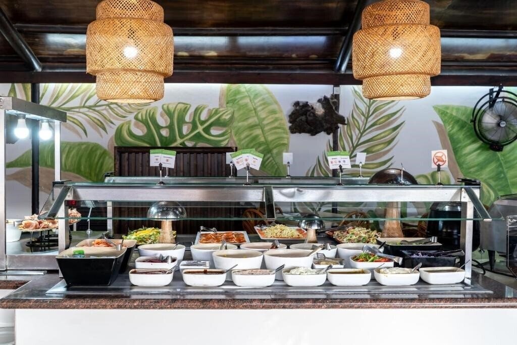 Imaginea Arena Suites апартаменты