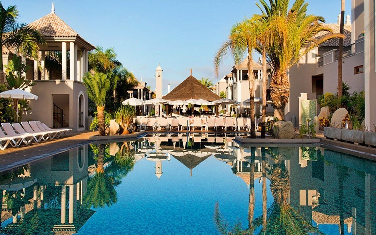 Hotel Marylanza Suites & SPA 4*