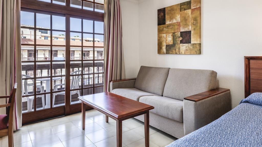 Imaginea Apartamentos Be Smart Florida (ex. Luabay Florida) 3*